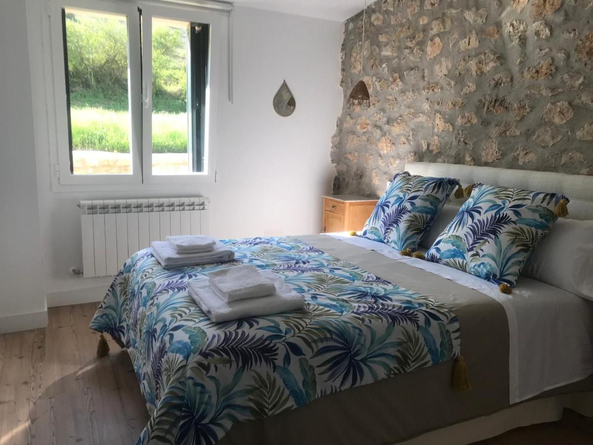 El Pecu Casa Rural Starfamiliar Bustillo Del Paramo エクステリア 写真