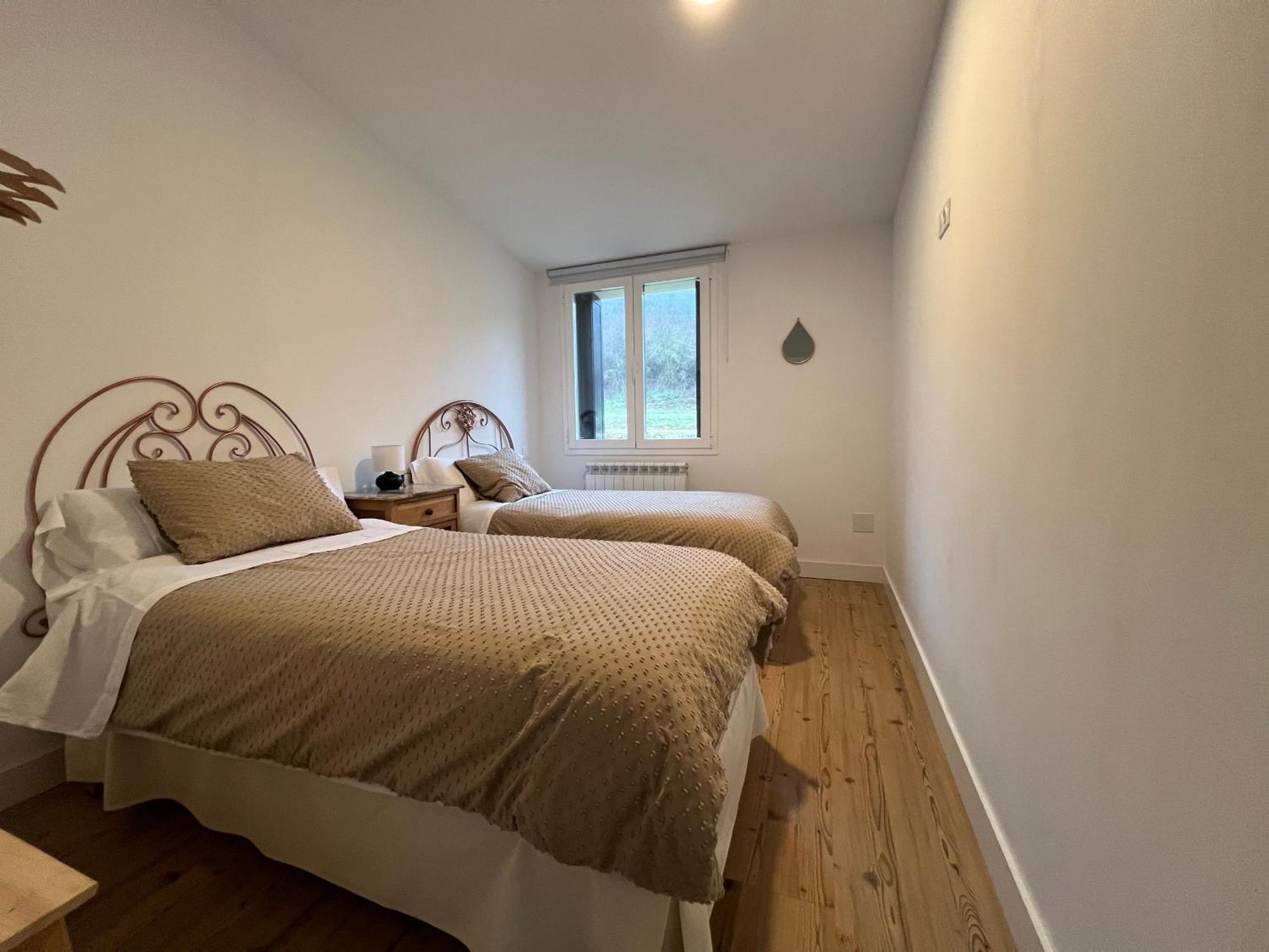El Pecu Casa Rural Starfamiliar Bustillo Del Paramo エクステリア 写真